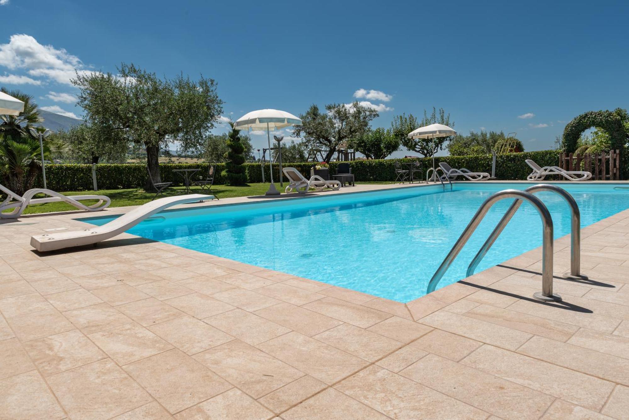 Agriturismo Il Girasole Assisi Luaran gambar