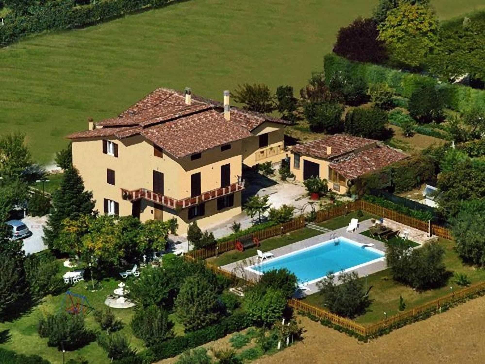 Agriturismo Il Girasole Assisi Luaran gambar