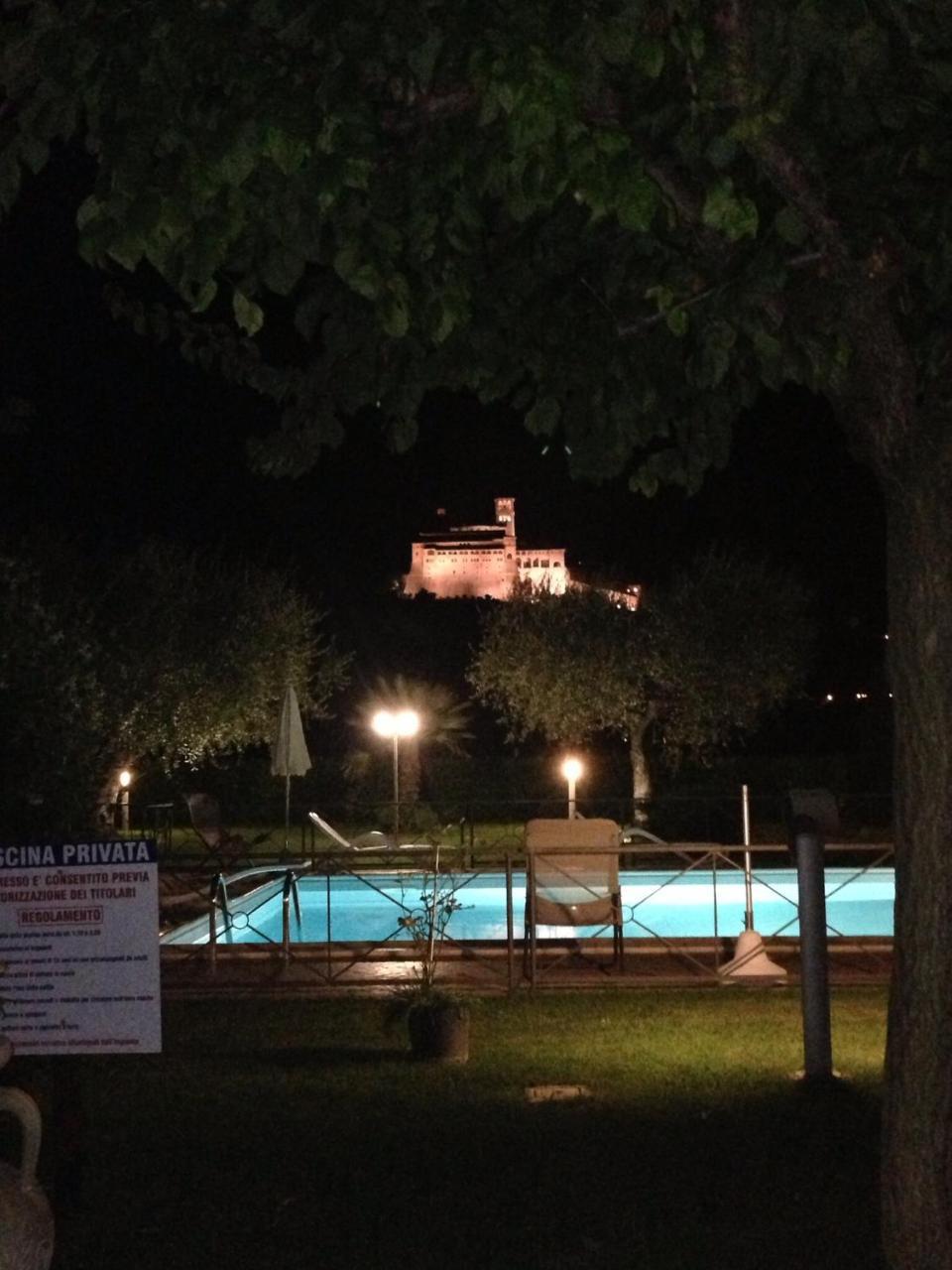 Agriturismo Il Girasole Assisi Luaran gambar